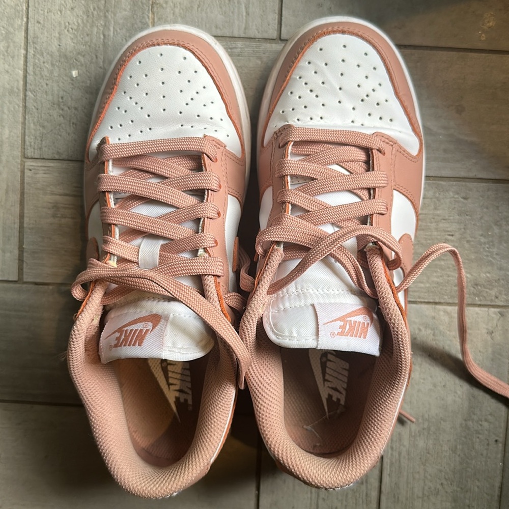 Nike Dunk Low